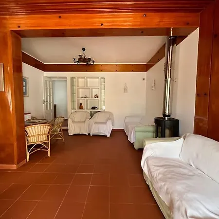 Tatil Evi Com 5 Quartos A 5 Min E Do Centro Monte Gordo