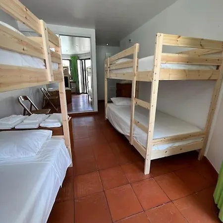 Prázdninový dům Com 5 Quartos A 5 Min E Do Centro