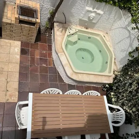 Com 5 Quartos A 5 Min E Do Centro