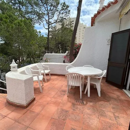 Com 5 Quartos A 5 Min E Do Centro Tatil Evi *