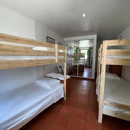 Дом отдыха Com 5 Quartos A 5 Min E Do Centro Монте-Гордо