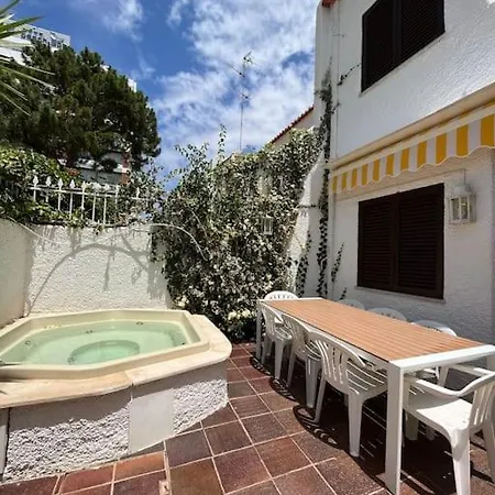 Com 5 Quartos A 5 Min E Do Centro Сasa de vacaciones *