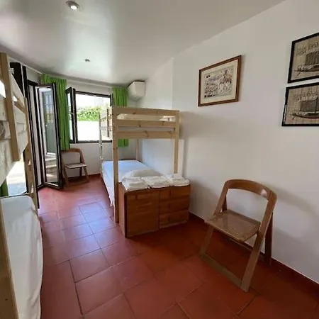 Com 5 Quartos A 5 Min E Do Centro