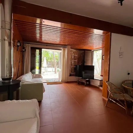 Com 5 Quartos A 5 Min E Do Centro בית נופש *