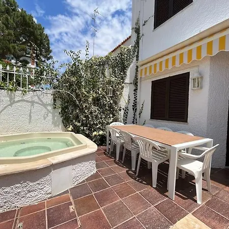 Holiday home Com 5 Quartos A 5 Min E Do Centro Monte Gordo